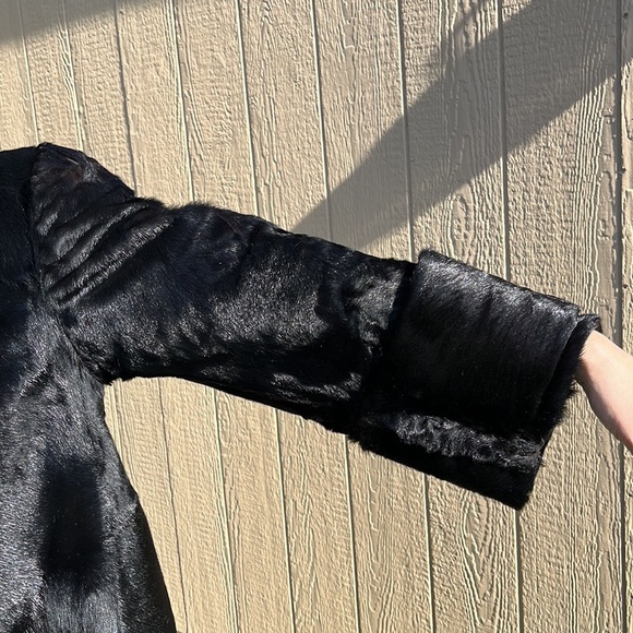 VTG EUC Fur Coat Maxi Midi Length Black Cuffed Sleeve by Vancouver Fur Co SzS/M - Picture 5 of 13